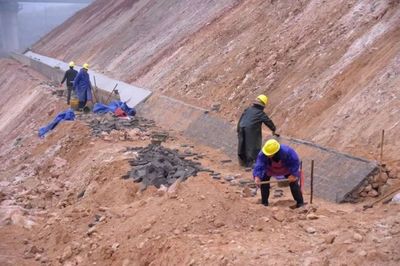 狠抓項目建設 以基礎設施之基 促經濟騰飛之翼